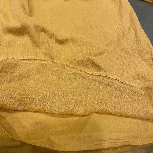 Free minds Peasant top with butterfly sleeves. - Picture 5 of 5